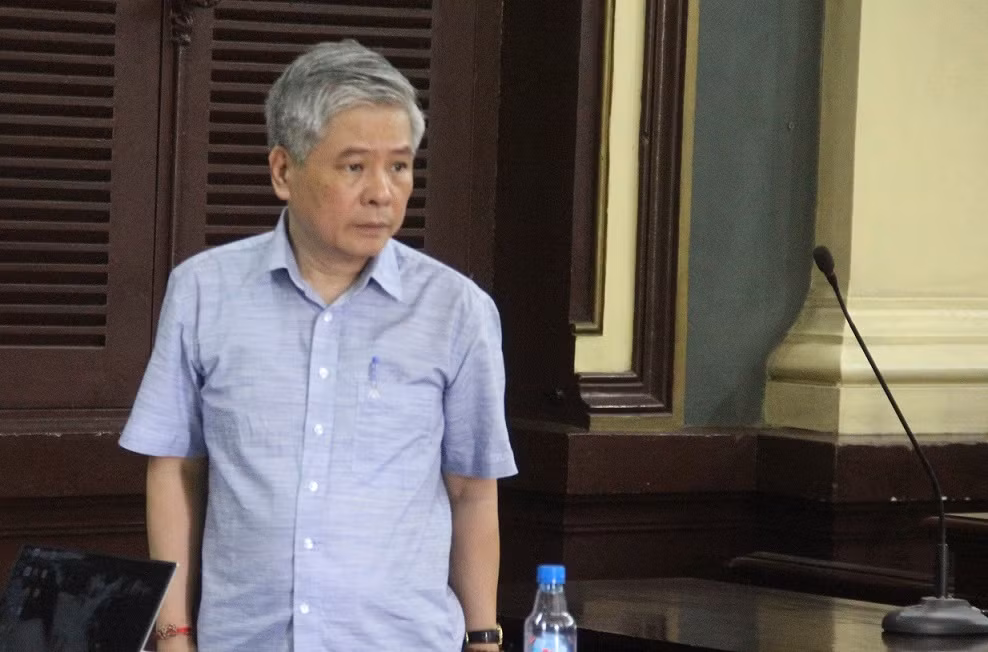 Nguyên Phó Thống đốc Đặng Thanh Bình lĩnh 3 năm tù giam ảnh 2