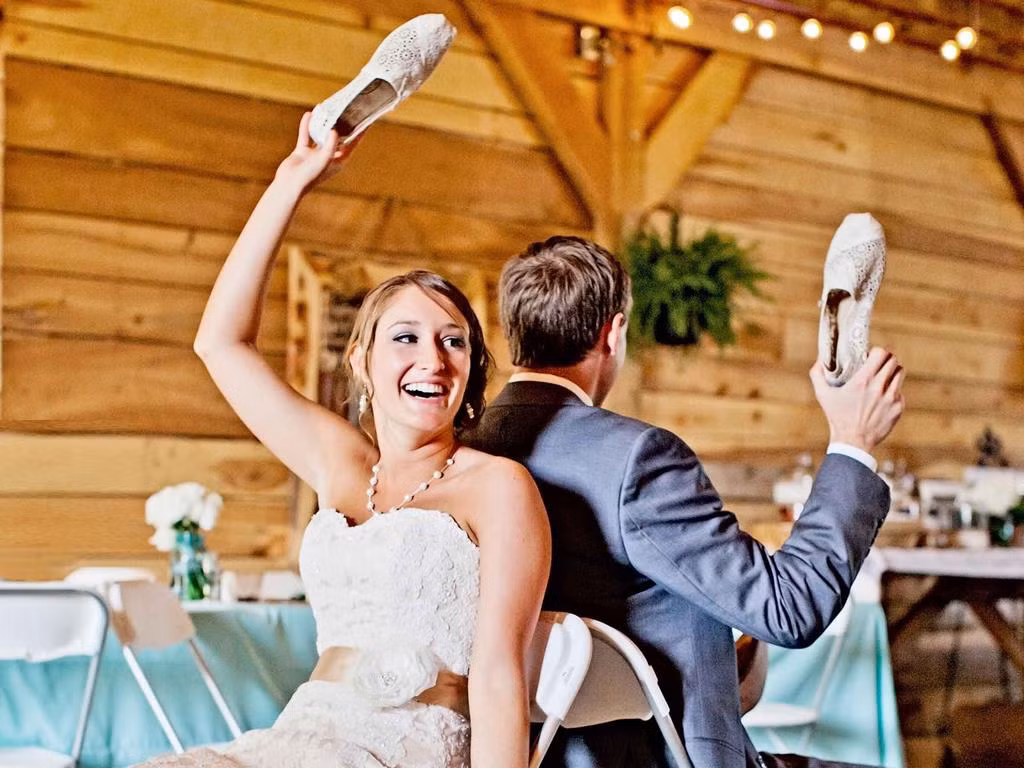 Giới trẻ Mỹ làm đám cưới: Cha mẹ không cần bỏ tiền, cứ để con tự lo ảnh 3