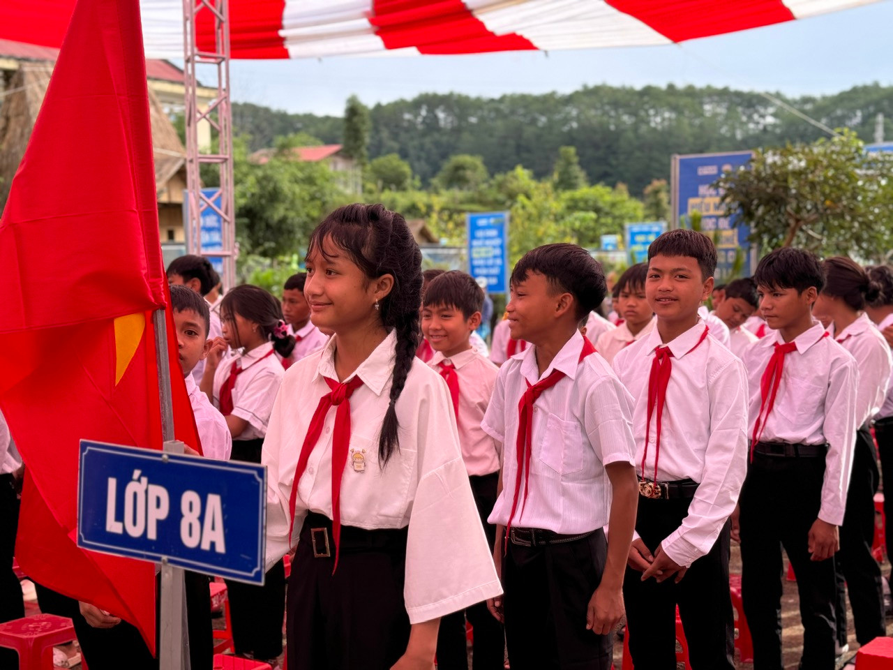 Theo Trung tâm Báo tin động đất và Cảnh báo sóng thần - Viện Vật lý Địa cầu, vào hồi 8h27'28" ngày 5/9, một trận động đất có độ lớn 3.6 xảy ra tại vị trí có tọa độ (14.875 độ vĩ Bắc, 108.158 độ kinh Đông), độ sâu chấn tiêu khoảng 8.1 km, thuộc khu vực huyện Kon Plông, tỉnh Kon Tum. Cấp độ rủi ro thiên tai cấp 0.