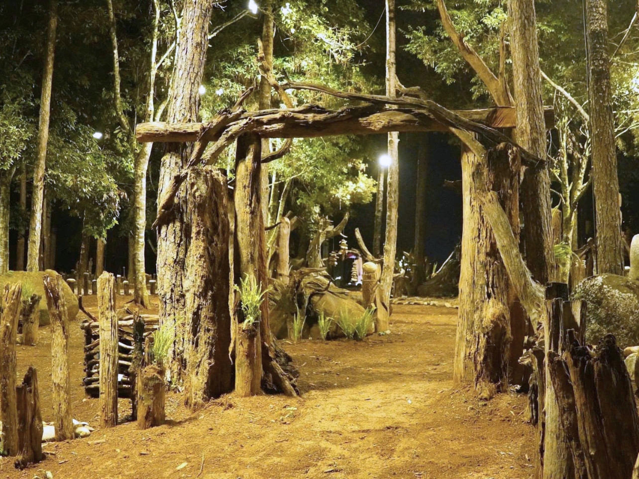 Vườn Nghệ thuật Măng Đen mới được khánh thành để phục vụ cho du khách trong dịp lễ này.