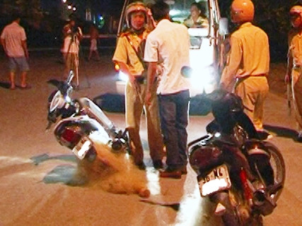 Công an Thanh Hóa đánh giá việc dùng bùi nhùi bắt "quái xế" khá hiệu quả. Công an Thanh Hóa đánh giá việc dùng bùi nhùi bắt