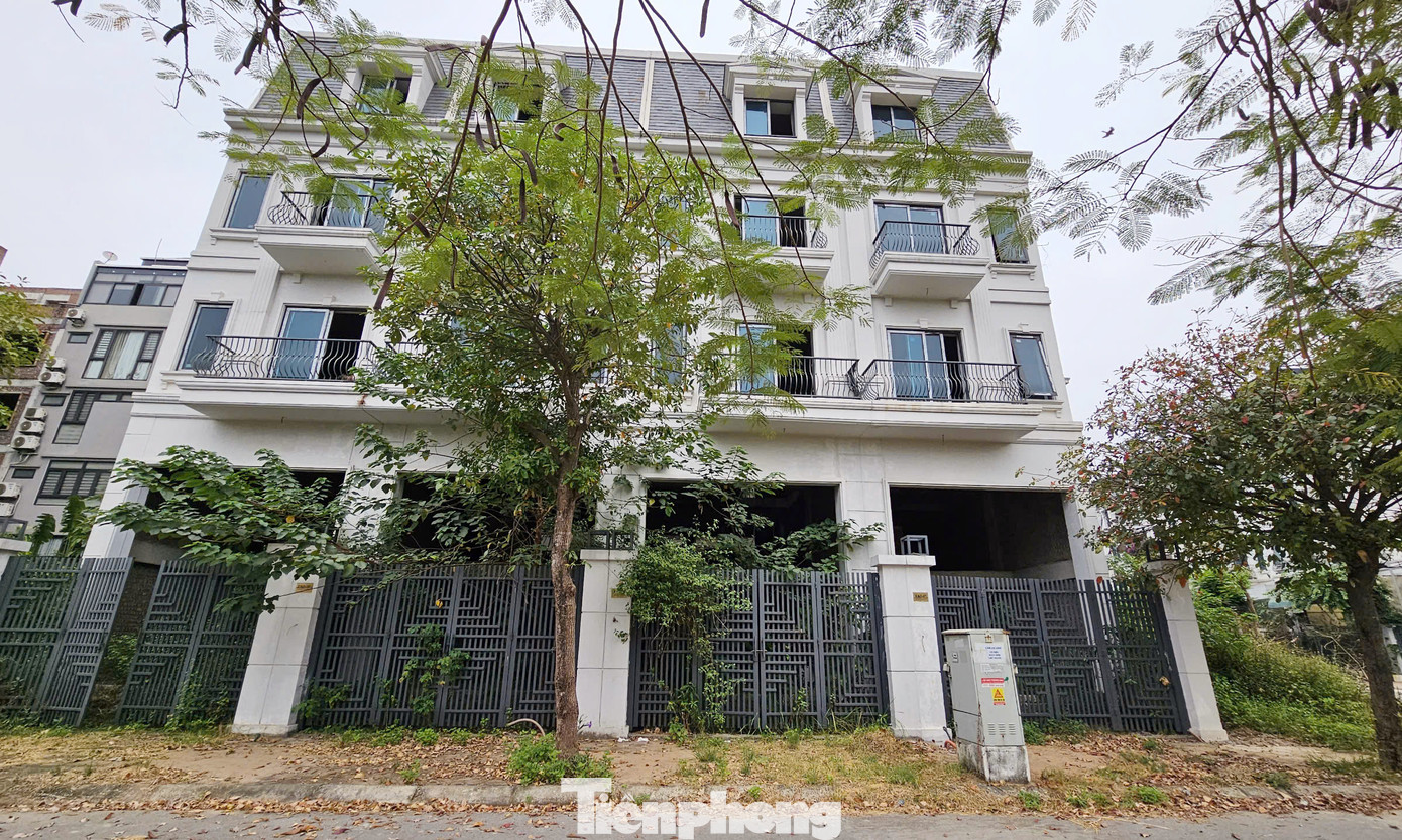 Để xảy ra tồn tại nêu trên, trách nhiệm thuộc về lãnh đạo Công ty TNHH Ô tô 1/5, UBND TP Hà Nội và Bộ GTVT. Để xảy ra tồn tại nêu trên, trách nhiệm thuộc về lãnh đạo Công ty TNHH Ô tô 1/5, UBND TP Hà Nội và Bộ GTVT.