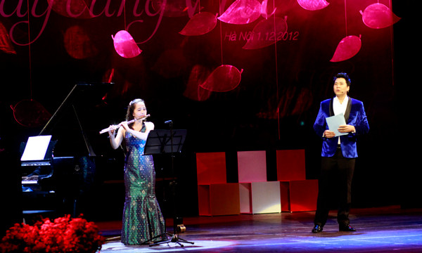Nhiều nghệ sĩ đã trình diễn các sáng tác của nữ nhà thơ Vi Thùy Linh