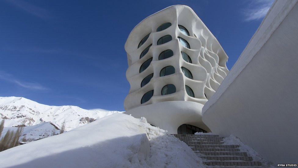  Khu nghỉ mát tại Shemshak, cách thủ đô Tehran, Iran khoảng 40 km