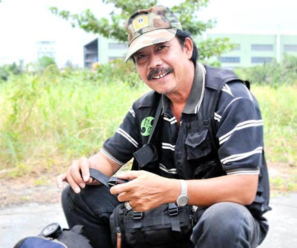 Phương “khói lửa” tại phim trường. Ảnh: Lữ Đắc Long 