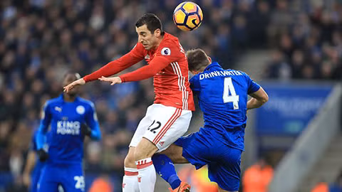 Thắng dễ Leicester, M.U áp sát top 4 ảnh 2