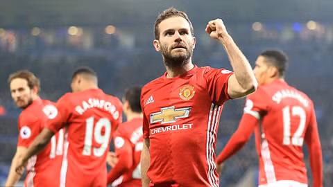 Thắng dễ Leicester, M.U áp sát top 4 ảnh 8