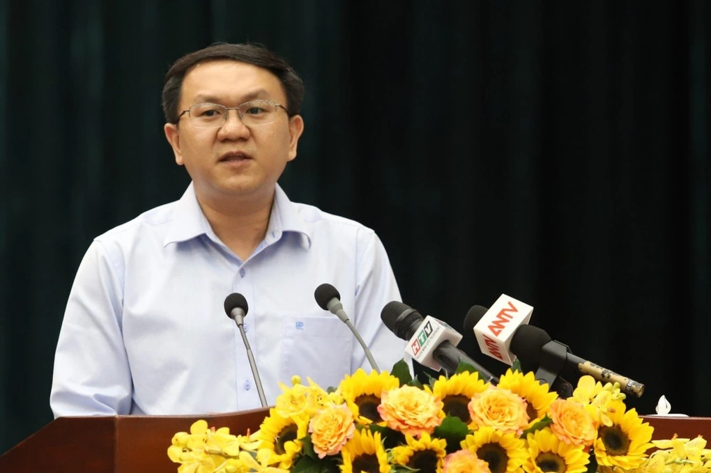 Ông Lâm Đình Thắng, Giám đốc Sở Thông tin và Truyền thông, thông tin về tình hình dư luận dịp Tết Nguyên đán Giáp Thìn (Ảnh: Q.Huy).