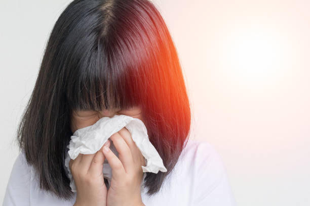 Bệnh cúm thường bị nhầm với cảm lạnh thông thường nhưng các triệu chứng của bệnh này thường nghiêm trọng hơn.