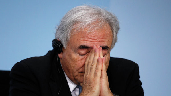 Tổng Giám đốc IMF Dominique Strauss-Kahn đau đầu vì bê bối tình dục