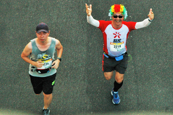 Toàn cảnh Việt dã toàn quốc và Marathon giải báo Tiền Phong 2019 ảnh 21