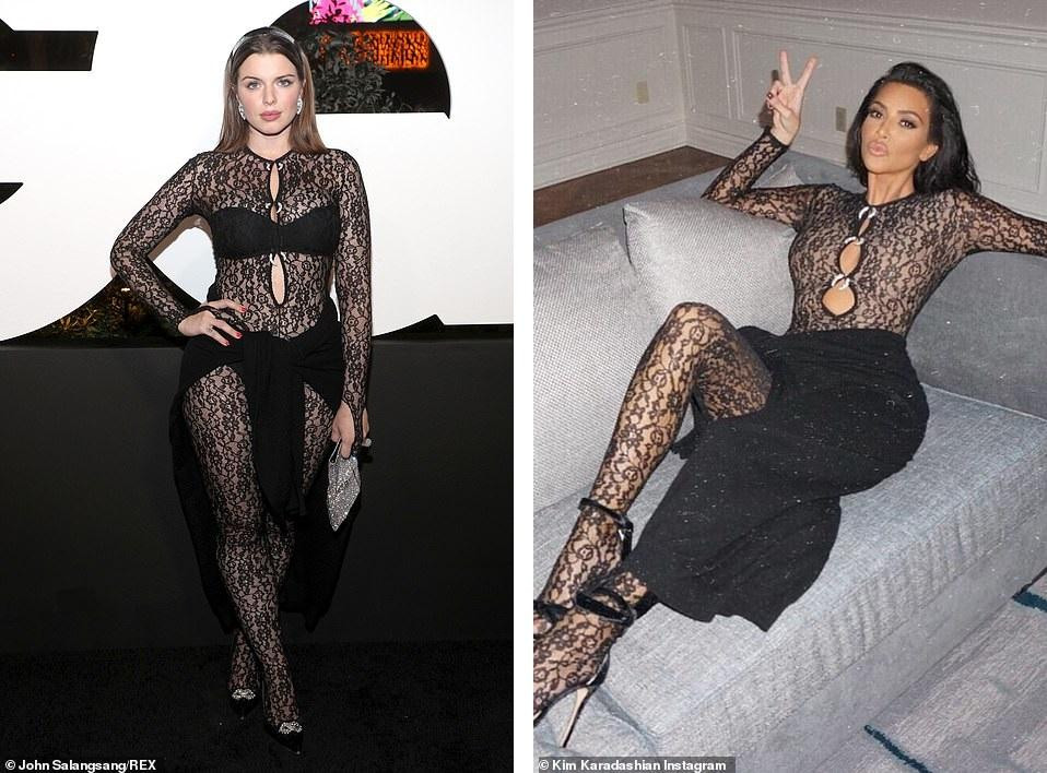 Bộ bodysuit ren đen xuyên thấu mà Julia mặc vào tháng 12/2019 hoàn toàn &quot;copy-paste&quot; trang phục của Kim vào tháng 1 cùng năm.