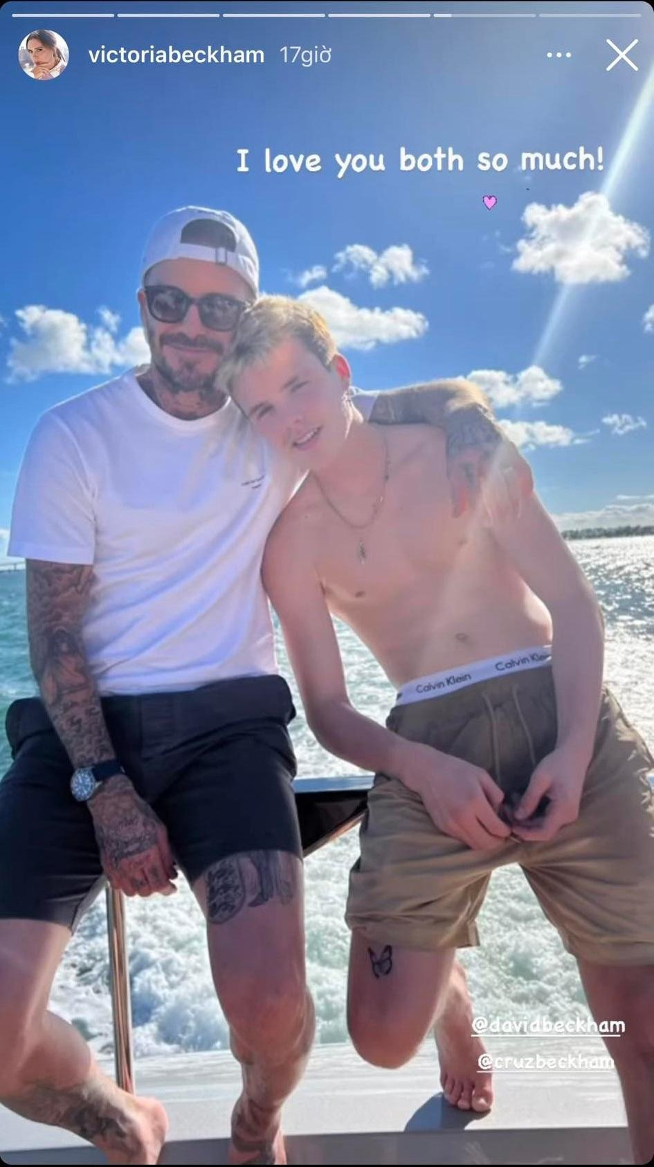 Cruz vẫn đang ở tuổi thiếu niên (SN 2005) và tập trung chủ yếu vào việc học.