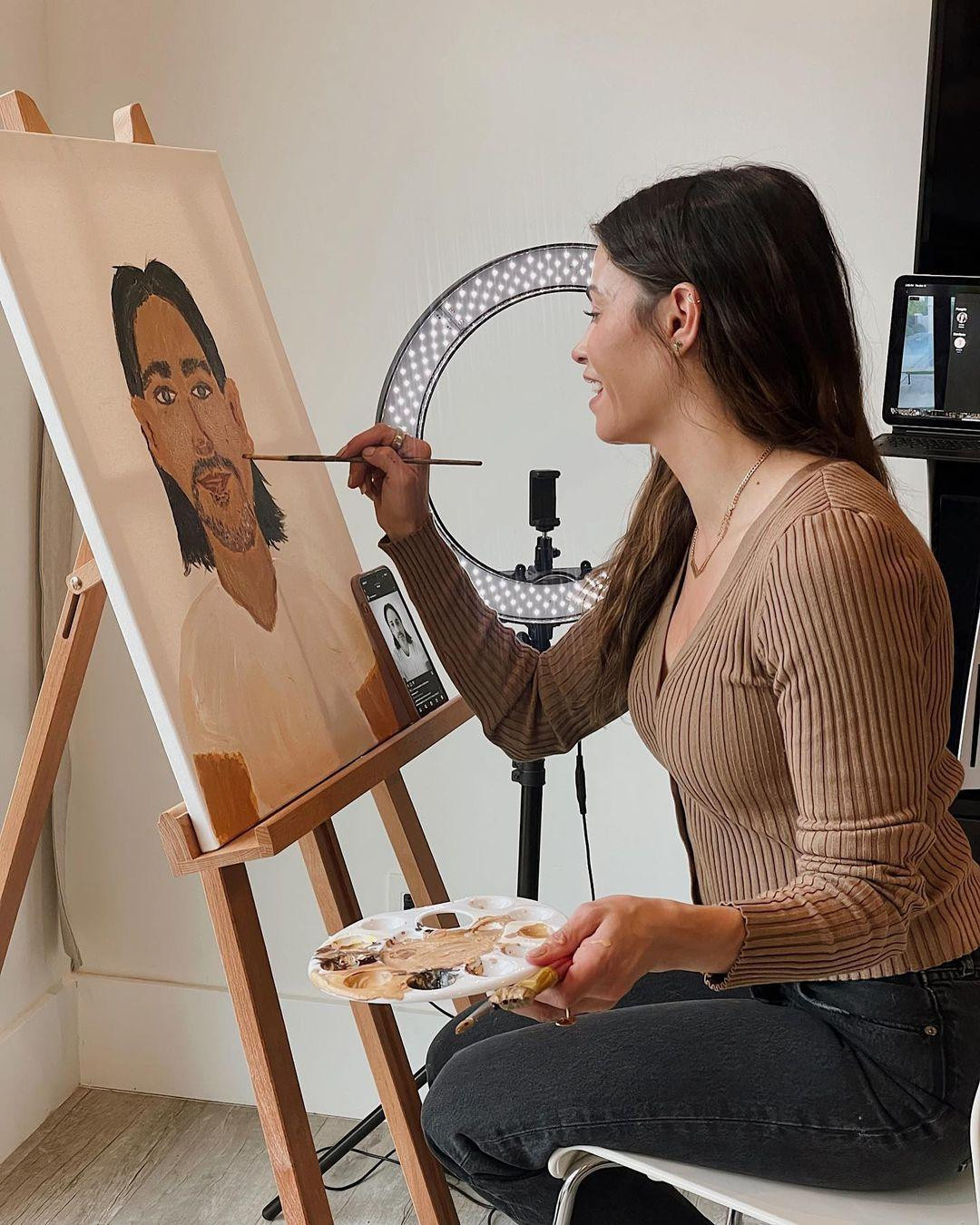 Mỹ nhân "Step Up" Jenna Dewan trổ tài vẽ chân dung người yêu lâu năm Steve Kazee.