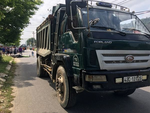 Liên tiếp tai nạn ở Đà Nẵng, 4 người thiệt mạng ảnh 1