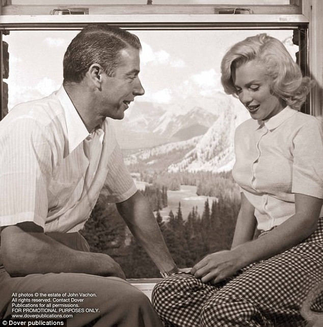 Bức ảnh hiếm hoi chụp Marilyn và bạn trai Joe DiMaggio 