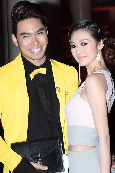 Khánh My vui vẻ hội ngộ cùng nhà thiết kế Lý Quý Khánh