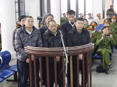 Các bị cáo tại phiên phúc thẩm