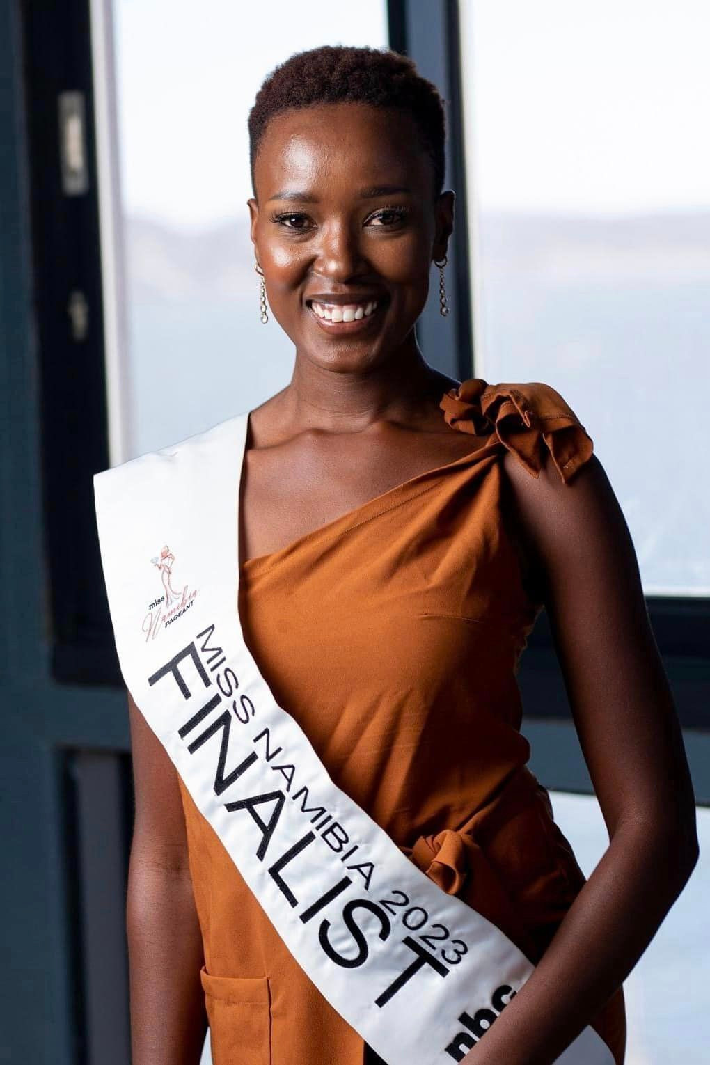 Cũng trong năm 2021, Chanique Rabe đã giành chiến thắng trong cuộc bình chọn Timeless Beauty - Vẻ đẹp vượt thời gian do chuyên trang Missosology bình chọn.