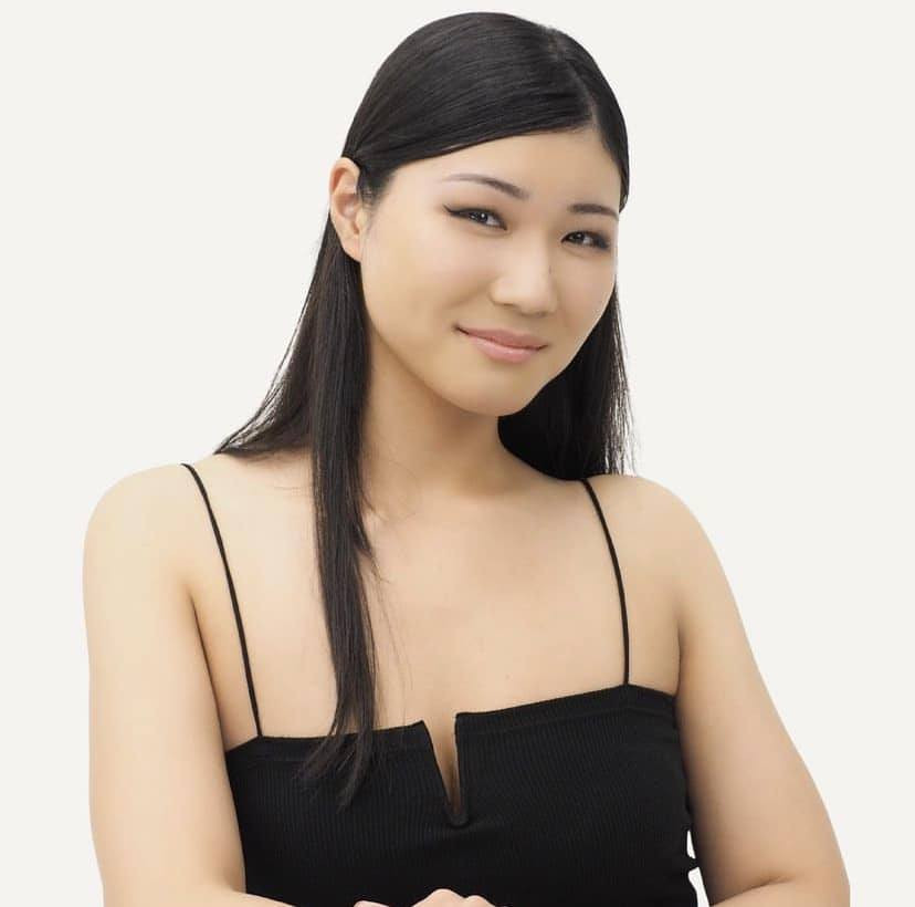 Nhiều khán giả cho rằng trong số 34 thí sinh, có quá ít gương mặt nổi trội. Phong cách trang điểm, làm tóc cũng được nhận xét không chuyên nghiệp, không tôn lên được vẻ đẹp cũng như giấu đi khuyết điểm từng thí sinh.