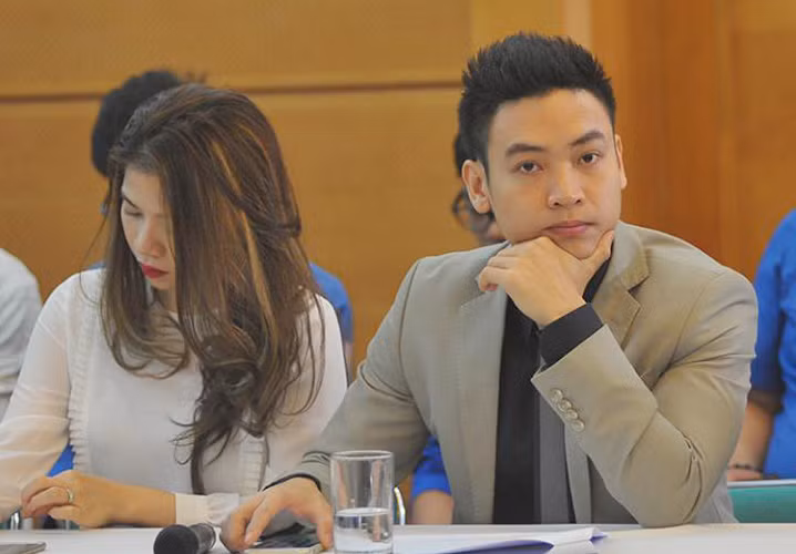 Bí thư thứ nhất TƯ Đoàn đối thoại với đoàn viên, thanh niên ảnh 8