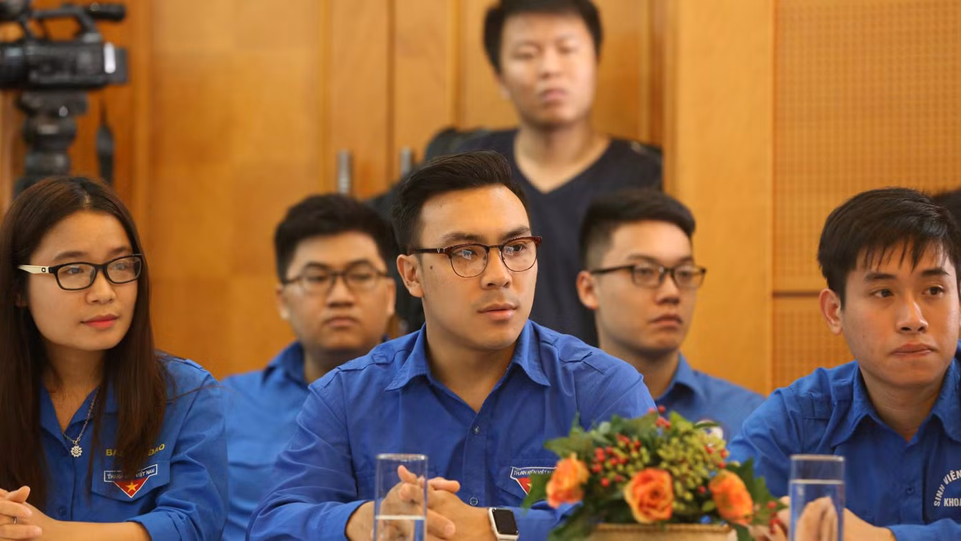 Bí thư thứ nhất TƯ Đoàn đối thoại với đoàn viên, thanh niên ảnh 5