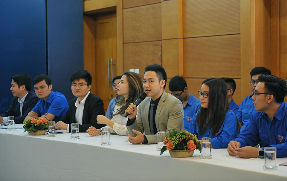 Bí thư thứ nhất TƯ Đoàn đối thoại với đoàn viên, thanh niên ảnh 13