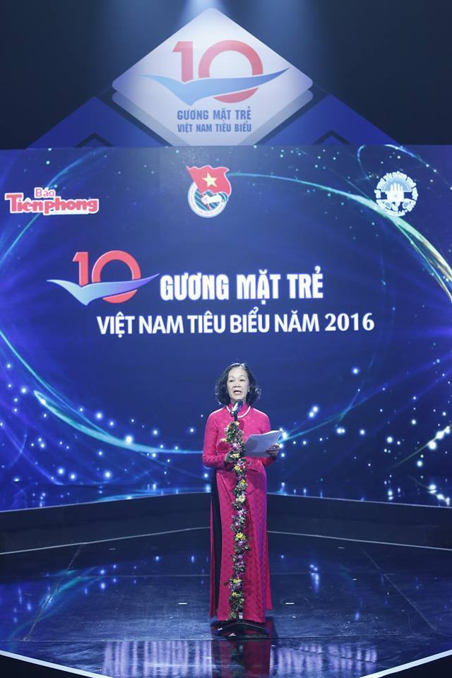 Trao giải 10 gương mặt trẻ Việt Nam tiêu biểu 2016 ảnh 3
