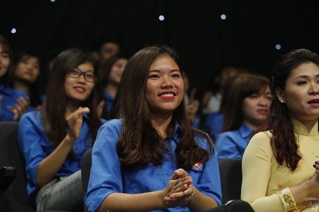 Trao giải 10 gương mặt trẻ Việt Nam tiêu biểu 2016 ảnh 14