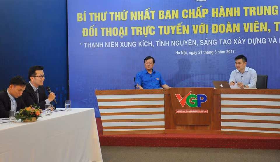 Bí thư thứ nhất TƯ Đoàn đối thoại với đoàn viên, thanh niên ảnh 12