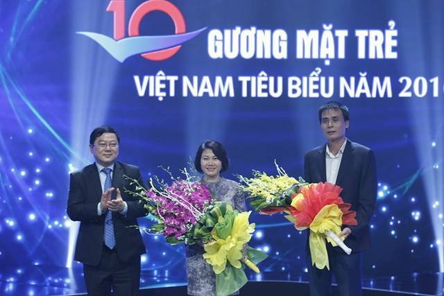 Trao giải 10 gương mặt trẻ Việt Nam tiêu biểu 2016 ảnh 2