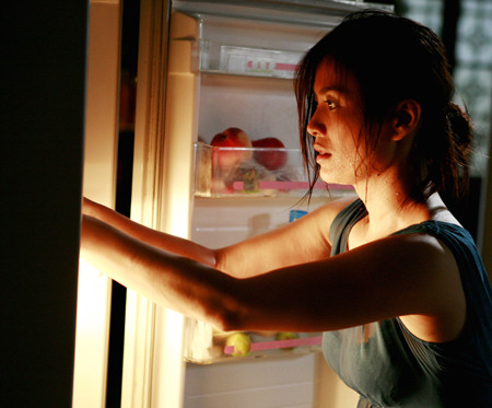 Hoa Thúy rùng mình nhớ về cảnh nóng bạo liệt ảnh 1