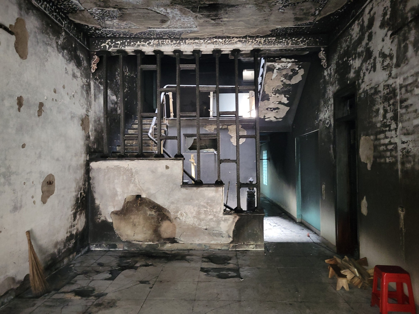 Gia đình anh T sử dụng tầng 1 làm cửa hàng sửa xe máy