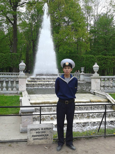 Những ngày tươi đẹp của Linh ở Phân viện Hải quân Pie (thuộc Học viện Hải quân Nga).