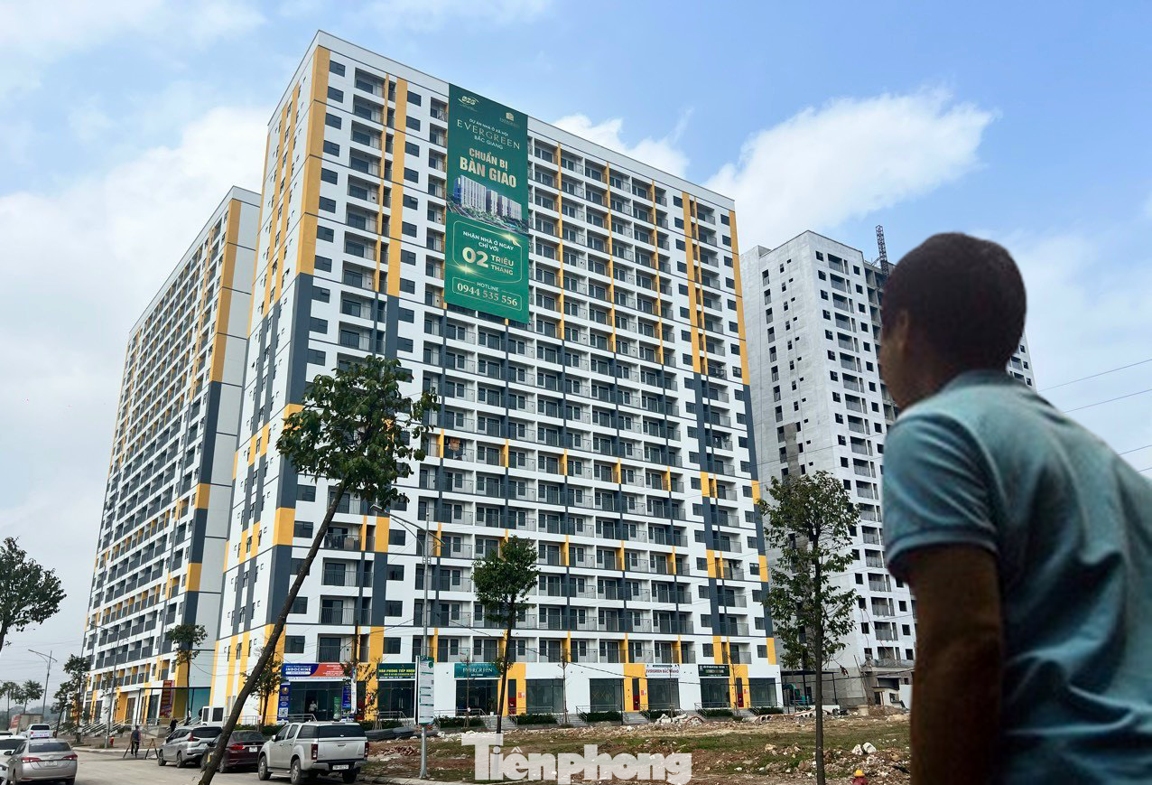 Người dân khó tiếp cận gói tín dụng 120.000 tỷ đồng (Ảnh: Lập Đông Tiền Phong) Người dân khó tiếp cận gói tín dụng 120.000 tỷ đồng (Ảnh: Lập Đông Tiền Phong)