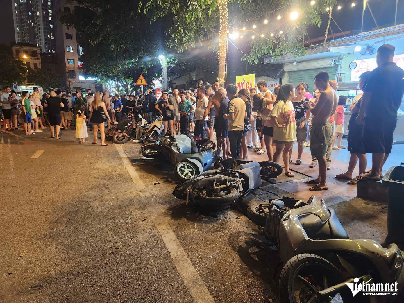 Kết quả kiểm tra nồng độ cồn của tài xế H.S.P, được thực hiện trước sự chứng kiến của người dân, cho thấy có mức 0,435mg/l khí thở.