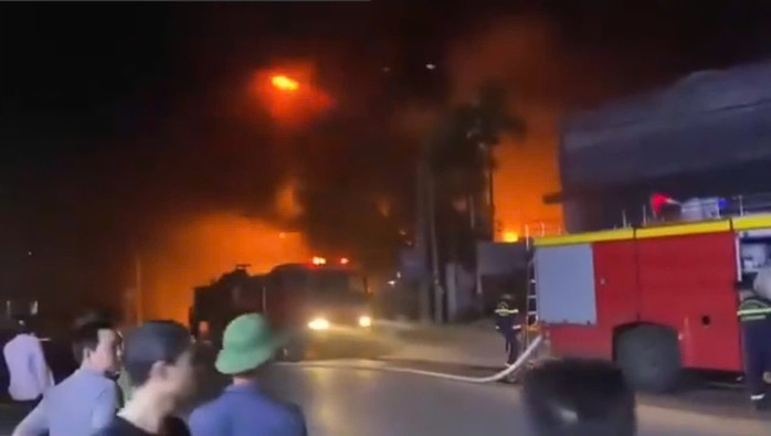 Vụ hỏa hoạn xảy ra trong đêm 2/6 Vụ hỏa hoạn xảy ra trong đêm 2/6