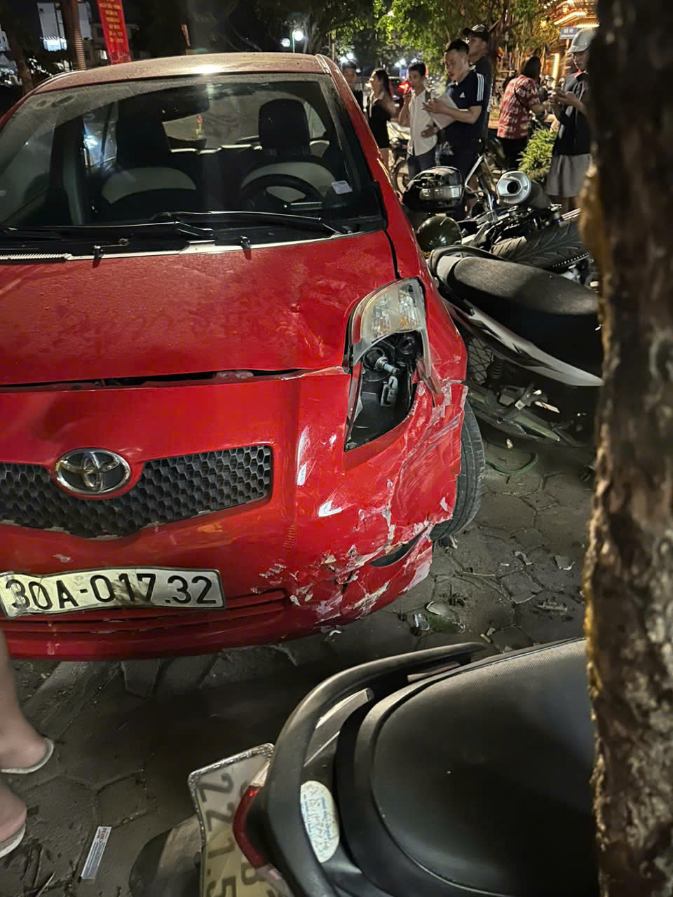 Hiện trường vụ tai nạn. Ảnh: M.D.