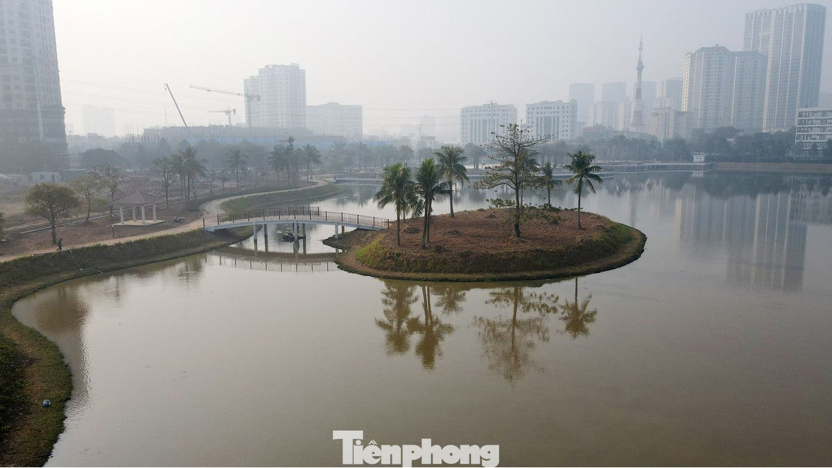 Dự án Công viên hồ Phùng Khoang là công trình được phê duyệt quy hoạch lần đầu năm 2007, khởi công từ năm 2016 nhưng sau nhiều năm vẫn không thể đưa vào phục vụ nhân dân. Dự án Công viên hồ Phùng Khoang là công trình được phê duyệt quy hoạch lần đầu năm 2007, khởi công từ năm 2016 nhưng sau nhiều năm vẫn không thể đưa vào phục vụ nhân dân.