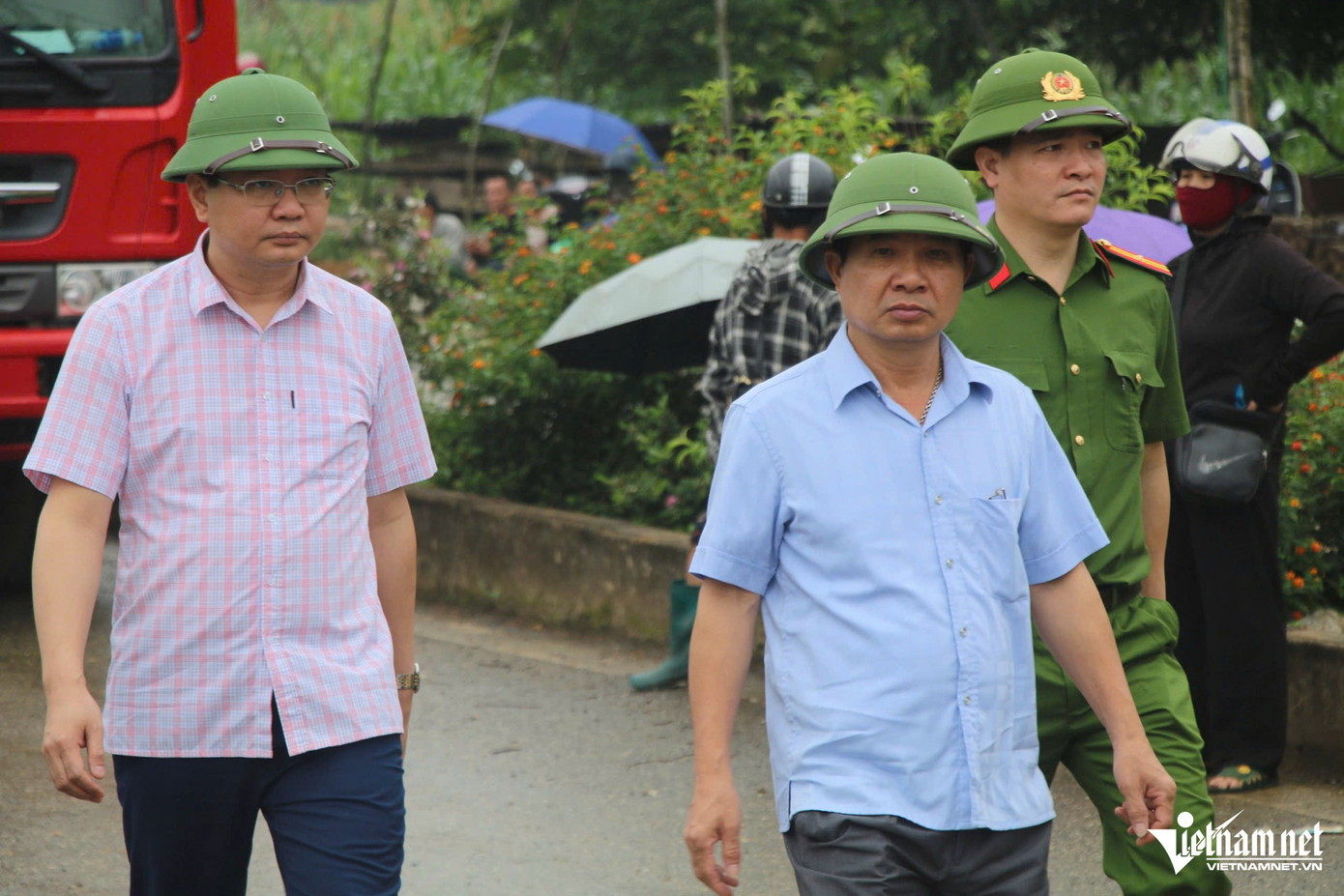 Lãnh đạo tỉnh Bắc Kạn xuống kiểm tra, chỉ đạo công tác cứu nạn, cứu hộ. Lãnh đạo tỉnh Bắc Kạn xuống kiểm tra, chỉ đạo công tác cứu nạn, cứu hộ.