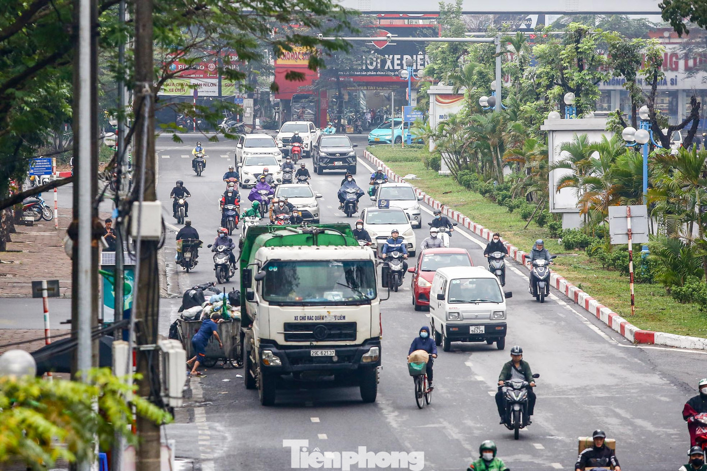 Đây là nút giao thường xuyên ùn tắc vào giờ cao điểm.
