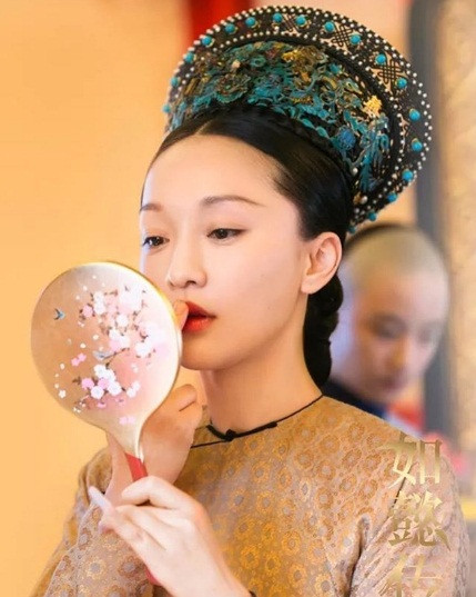 Châu Tấn nhan sắc thanh tú, trẻ trung khó đoán tuổi ảnh 21