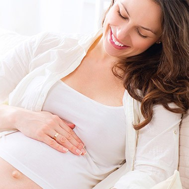 Những chất dinh dưỡng quan trọng đối với phụ nữ trong từng độ tuổi ảnh 2