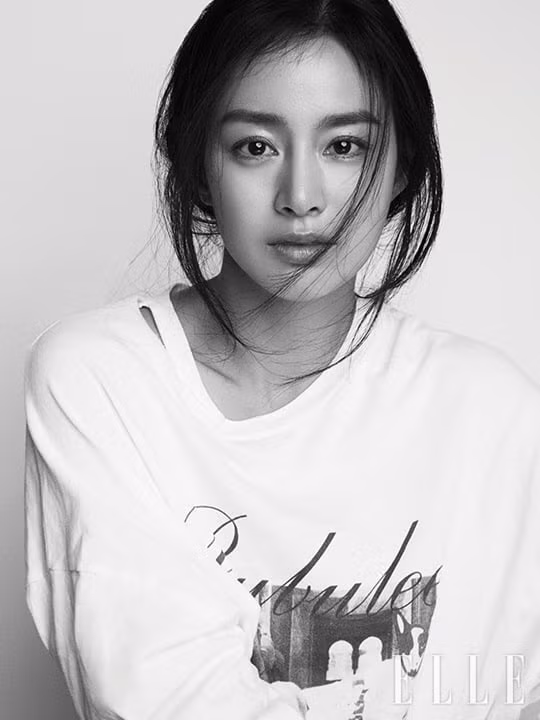 Kim Tae Hee muốn từ bỏ hình ảnh ‘ngọc nữ xinh đẹp’ ảnh 1