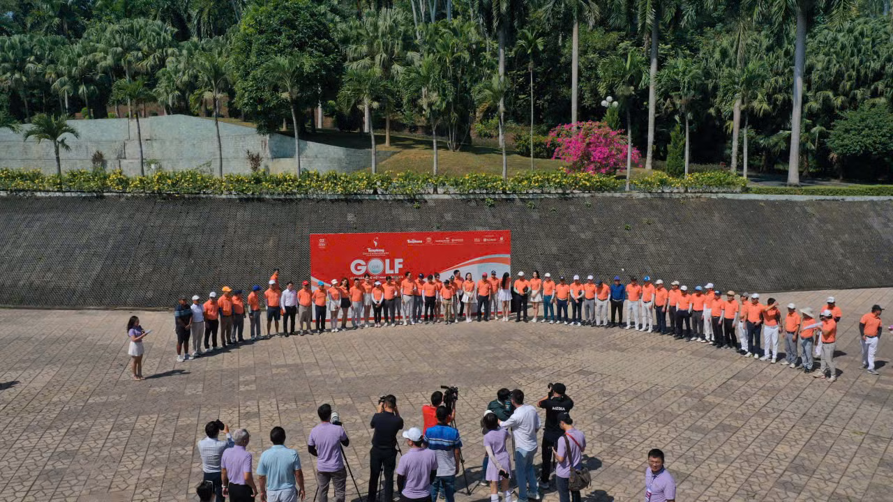 Ở mùa giải thứ 8 năm 2024, Tiền Phong Golf Championship quy tụ khoảng 160 golfer thi đấu trong vòng một ngày (2/11) trên sân Kings Course thuộc BRG Kings' Island Golf Resort (Đồng Mô, Sơn Tây, Hà Nội).