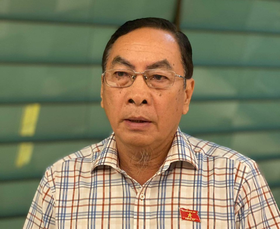 ĐBQH Phạm Văn Hòa (Đồng Tháp). ĐBQH Phạm Văn Hòa (Đồng Tháp).