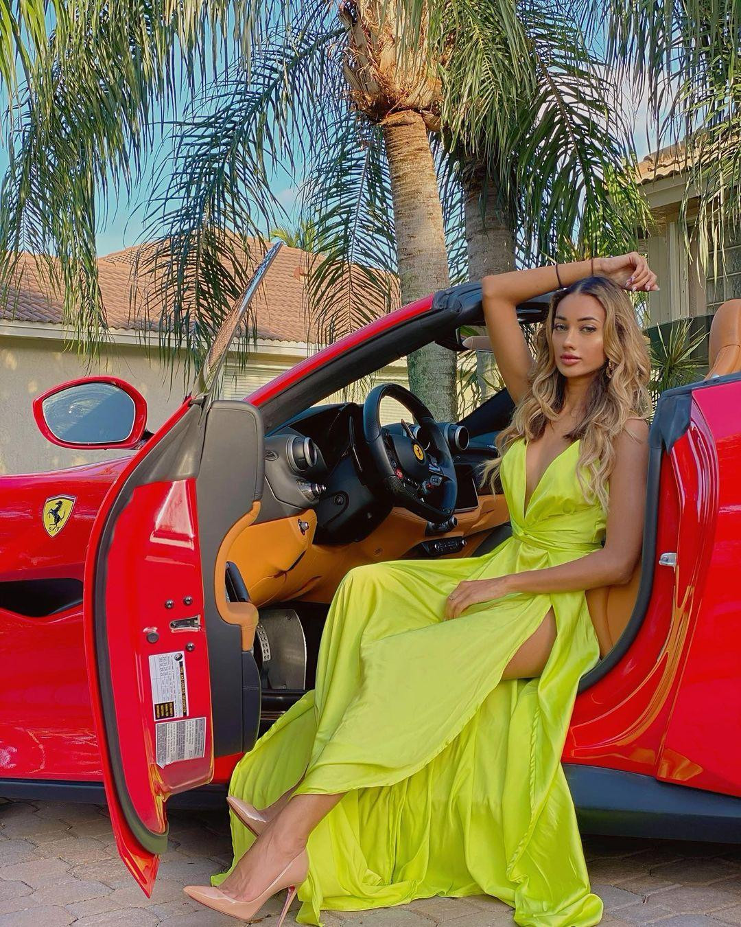 Là một trong những đại diện hiếm hoi của Pakistan tại các cuộc thi sắc đẹp trong những năm gần đây, Ramina Ashfaque được kỳ vọng sẽ là nhân tố gây bất ngờ tại cuộc thi Miss Grand International 2021.