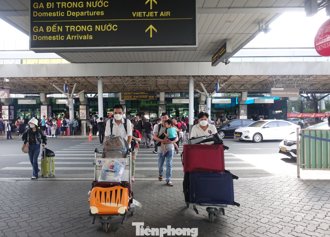 Trong dịp hè năm nay (từ ngày 1/6 - 15/8) sân bay Tân Sơn Nhất dự kiến đón hơn 150.000 chuyến bay cùng khoảng gần 24 triệu lượt hành khách.