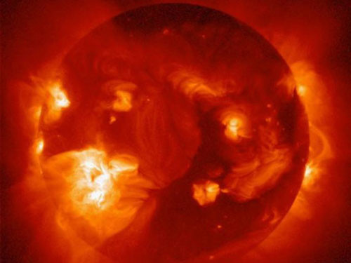 Siêu bão mặt trời sẽ xuất hiện trong thời gian tới. Ảnh: Reuters