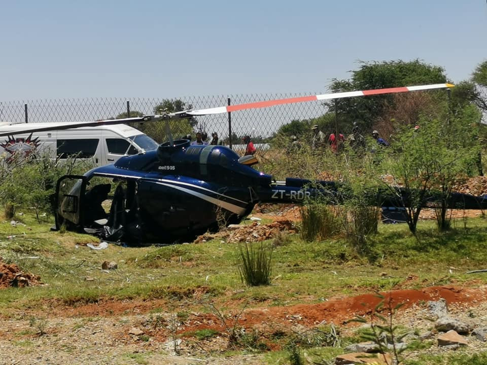Hiện trường vụ trực thăng rơi ở Nam Phi. Ảnh: Aviation-safety.